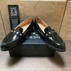 Naturalizer Black Loafers for Women